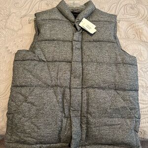 Banana Republic Men’s Grey Sweater Vest Large NWT